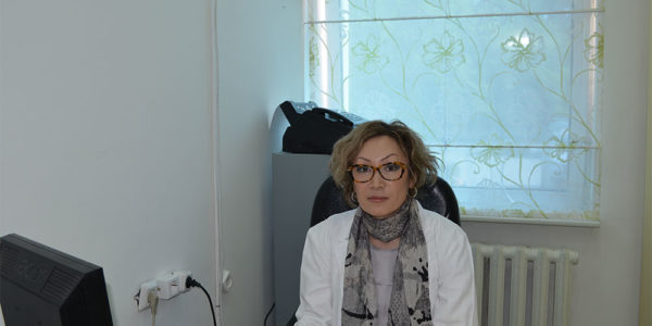 Заведующая отделение платных услуг Тусупбаева Майра Хаметовна Врач дерматовенеролог высшей категории